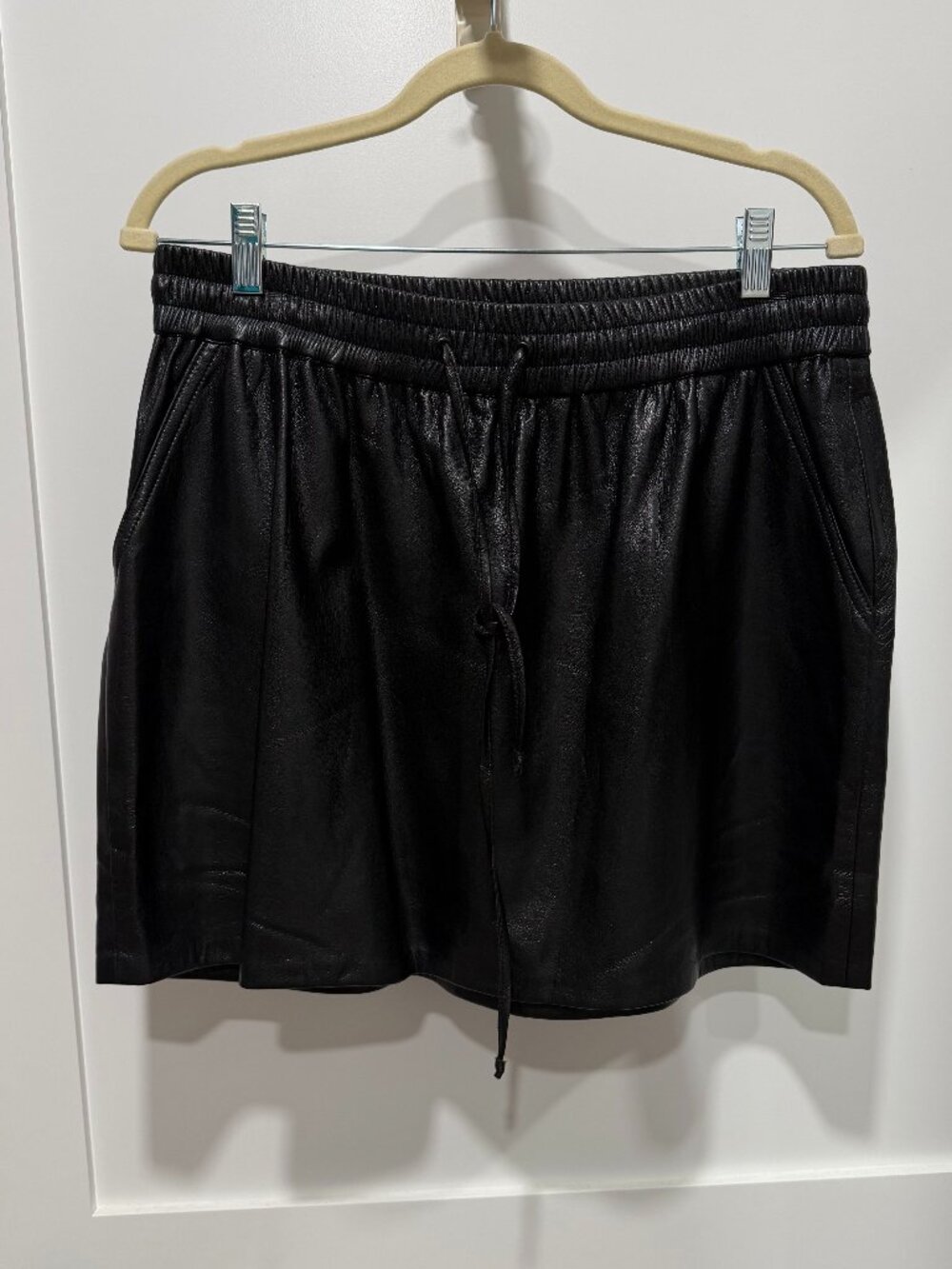 Good American Mini Skirt